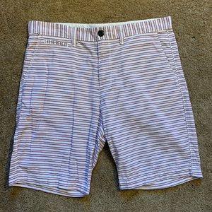Men's Size 32 Old Navy Maroon/White Striped Shorts